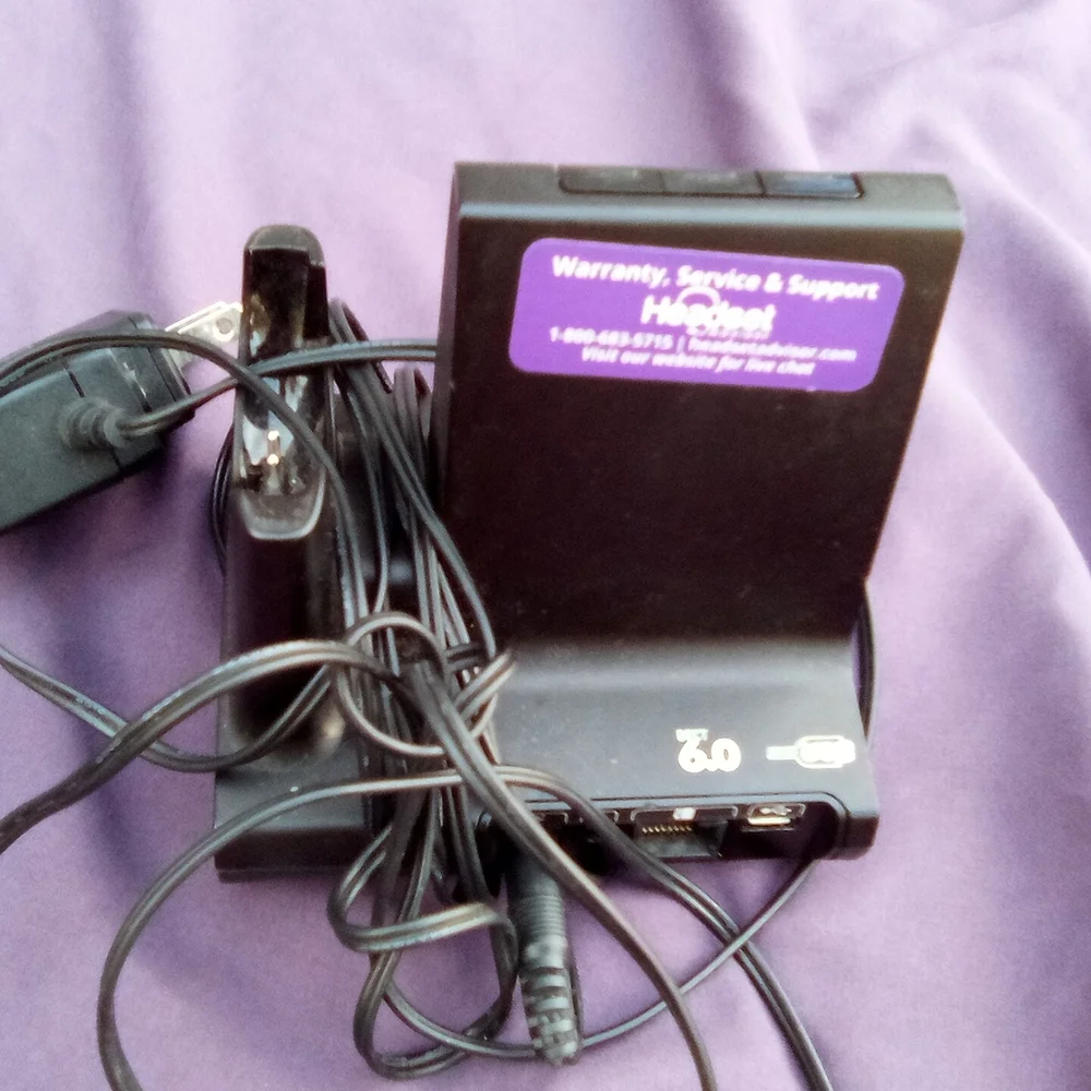 Plantronics Black Wearable Charger Stand